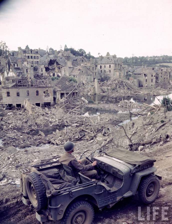 Руины Сен-Ло, июнь — июль 1944год